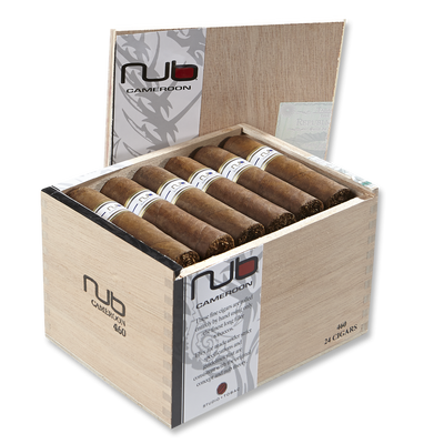Nub Maduro by Oliva